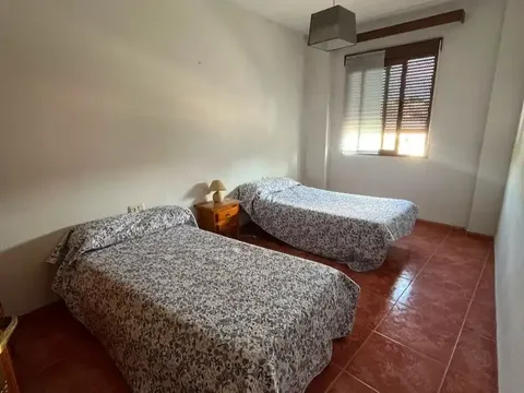 Flat 70 m² in Baeza