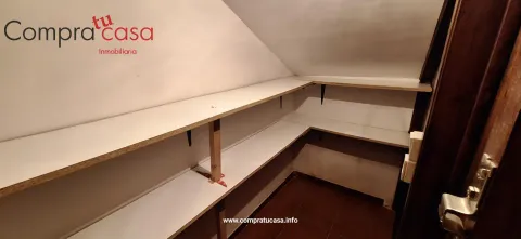 Casa de 561 m² en Espirdo
