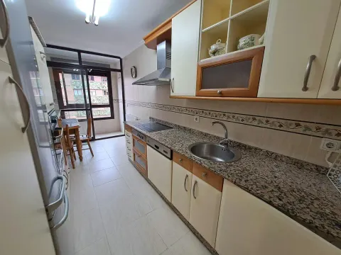 Pis de 82 m² a Oviedo