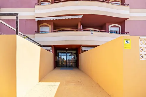 Pis de 98 m² a Roquetas de Mar
