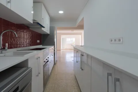 Wohnung 88 m² in Valencia