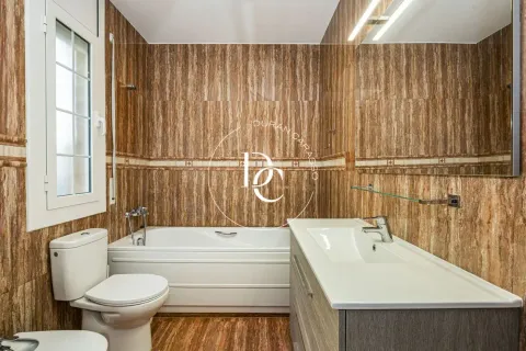 Haus 220 m² in Cubelles