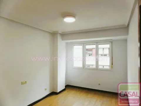 Wohnung 87 m² in Oviedo