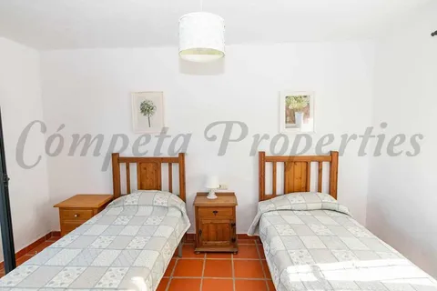 Haus 174 m² in Frigiliana