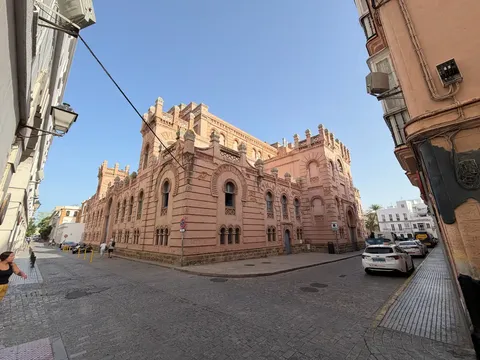 Wohnung 80 m² in Cádiz
