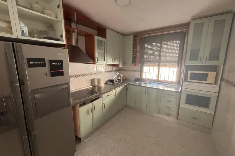 Casa de 200 m² a Oriola
