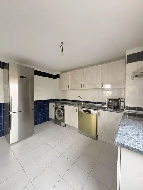 Wohnung 160 m² in Mejorada del Campo