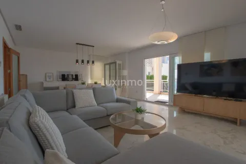 Wohnung 259 m² in Altea