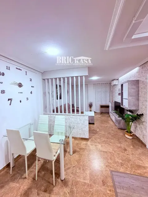 Appartamento 60 m² a Cáceres
