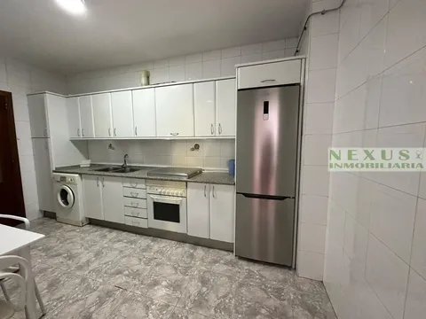 Pis de 80 m² a Cáceres