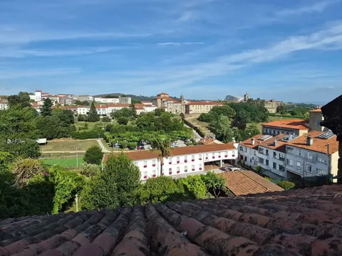 Appartamento 139 m² a Santiago de Compostela
