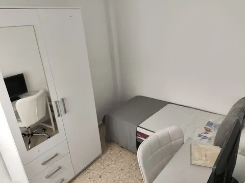 Pis de 65 m² a Còrdova