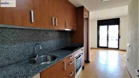 Pis de 40 m² a Terrassa