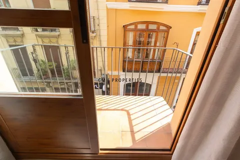 Pis de 81 m² a València