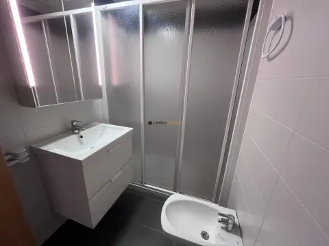 Квартира 202 м² в Petrer