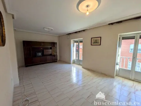 Pis de 132 m² a Linares