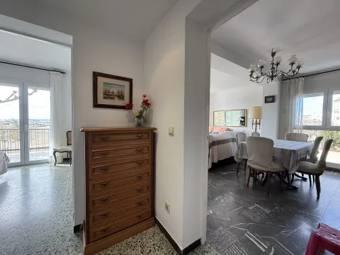 Piso de 125 m² en Roses