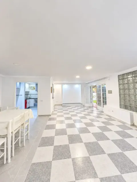 Wohnung 130 m² in Boadilla del Monte