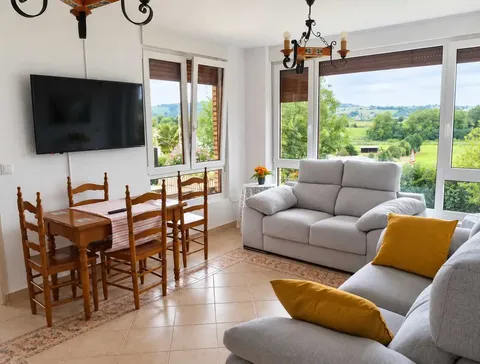 Casa de 200 m² a Villaescusa (4/10)