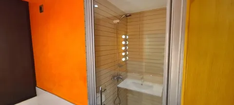Pis de 91 m² a Sant Feliu de Llobregat