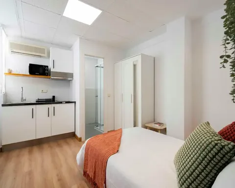 Room for rent, Madrid