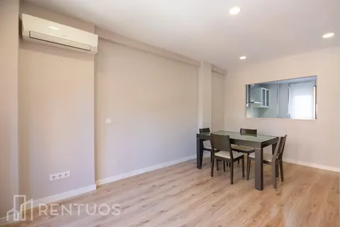 Flat 73 m² in Madrid