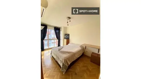 Chambre à louer, Madrid