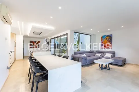 Casa de 182 m² en Chiva