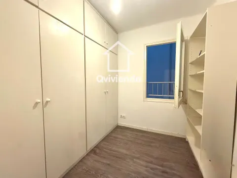 Pis de 101 m² a Terrassa