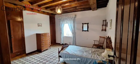 Casa de 561 m² en Espirdo
