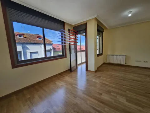 Pis de 147 m² a Ourense