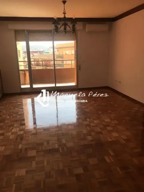 Piso de 95 m² en Cáceres