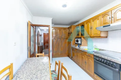 Wohnung 119 m² in Oviedo