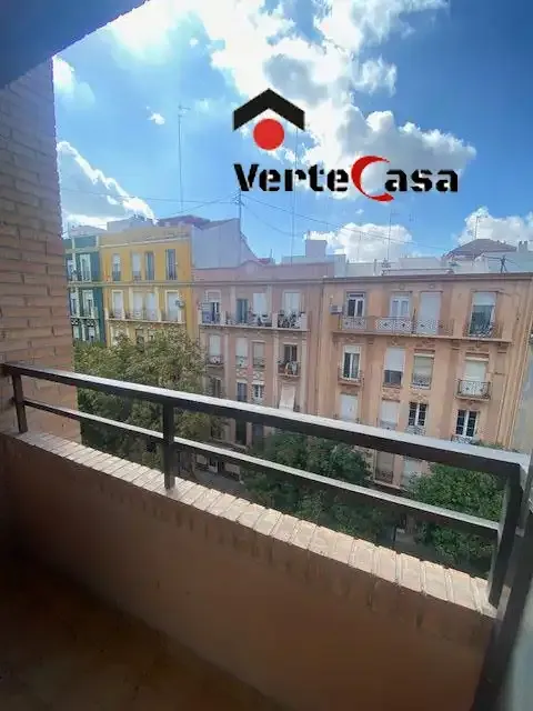 Pis de 73 m² a València