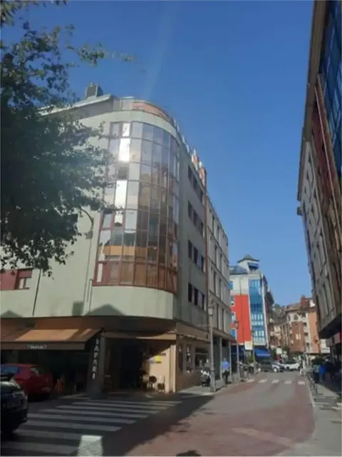 Piso de 70 m² en Llangréu / Langreo