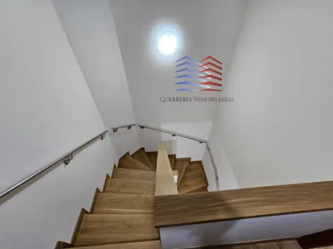 Pis de 147 m² a Ourense