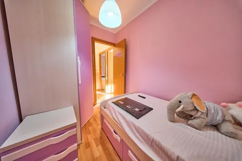 Piso de 85 m² en Granada