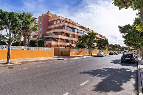 Pis de 98 m² a Roquetas de Mar