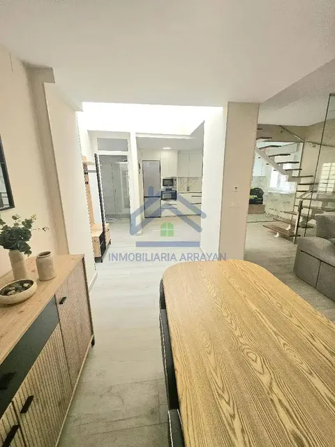 Casa de 120 m² a La Zubia