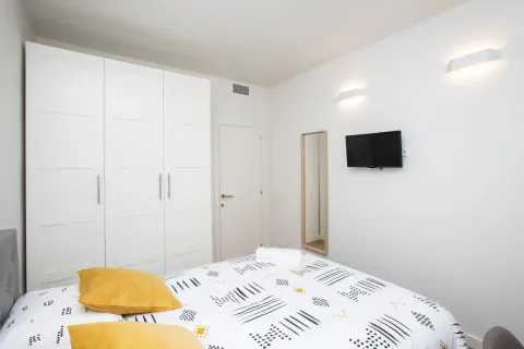 Room for rent, Barcelona (3/10)