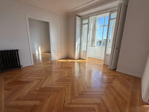 Wohnung 197 m² in Madrid