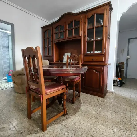 Pis de 74 m² a València