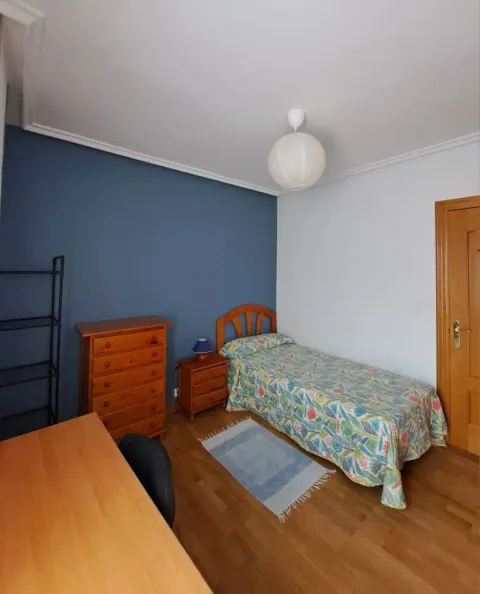Room for rent, Burgos