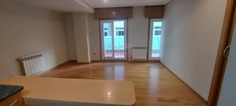 Piso de 70 m² en Vigo (3/24)