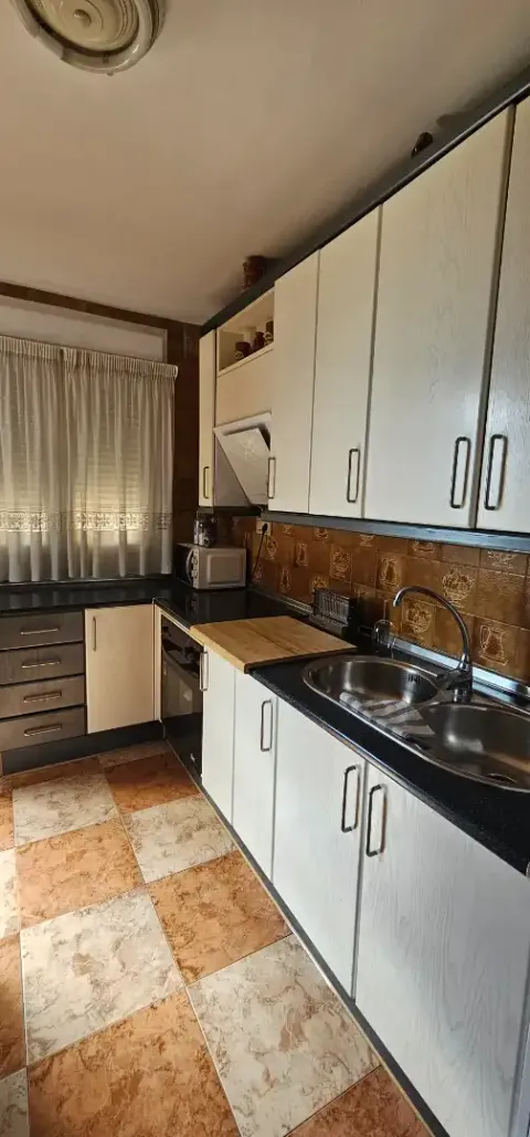 Apartamento 100 m² em Granada