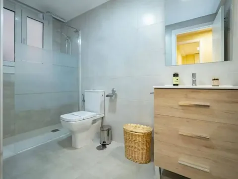 Wohnung 53 m² in Gijón / Xixón