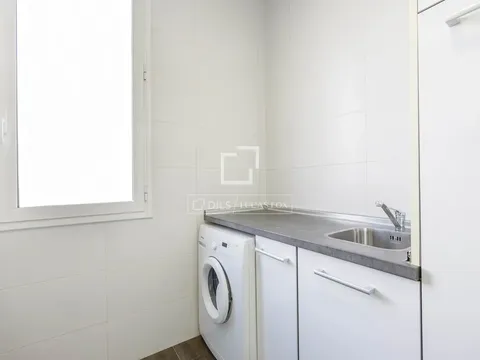 Wohnung 154 m² in Valencia