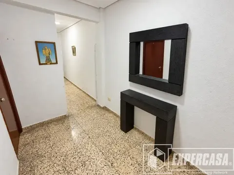 Кімната в оренду, Llíria
