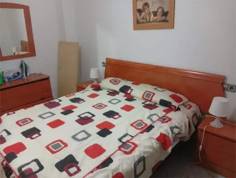 Casa de 100 m² a El Burgo