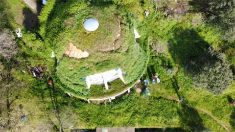 Casa de 100 m² en Casas del Castañar